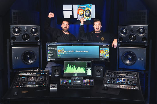 Edo Maajka and Filip Motovunski in the studio